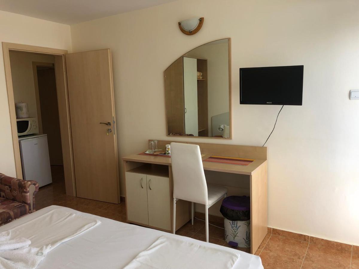 Borko Guest House Primorsko Extérieur photo