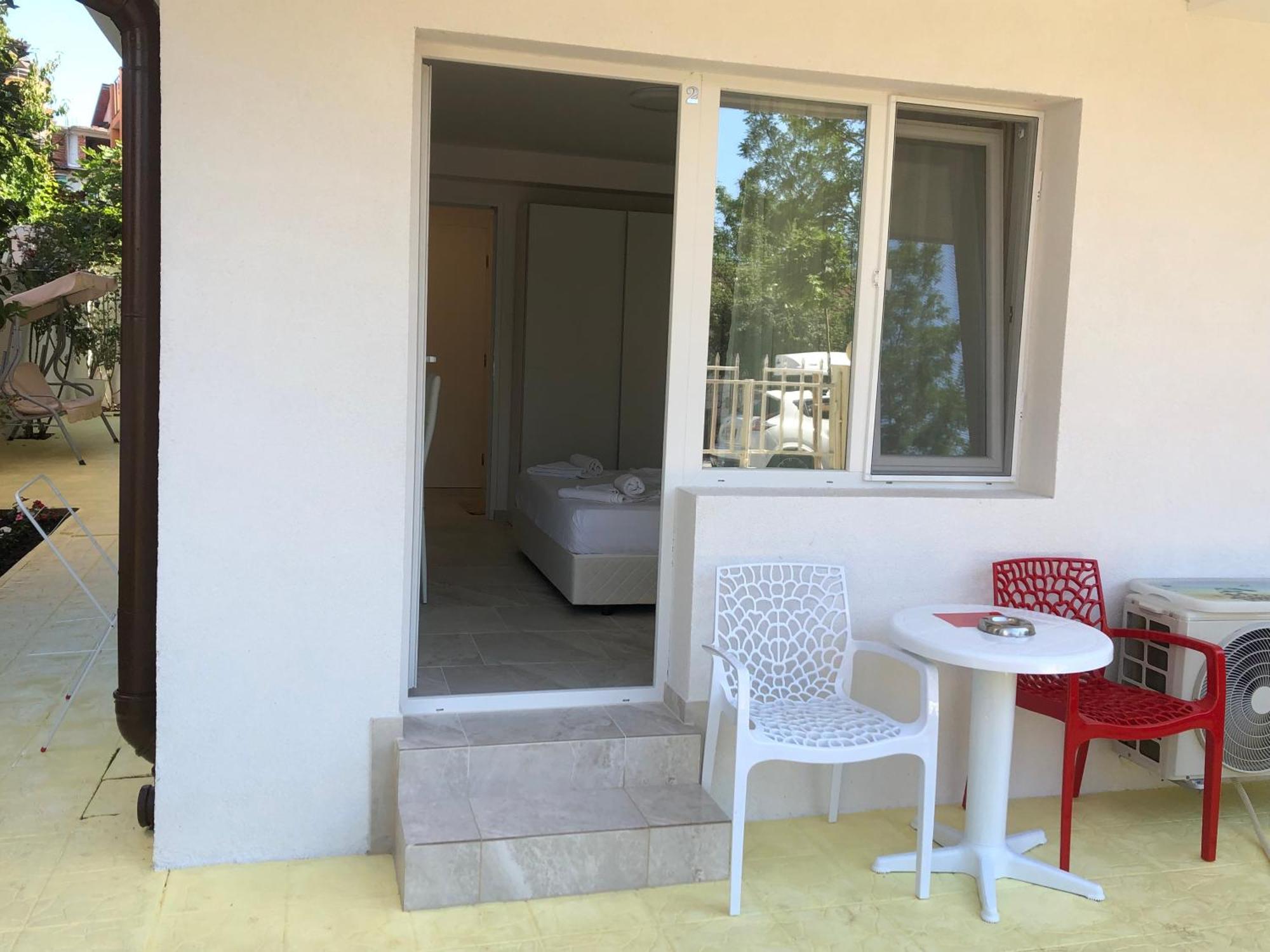 Borko Guest House Primorsko Extérieur photo